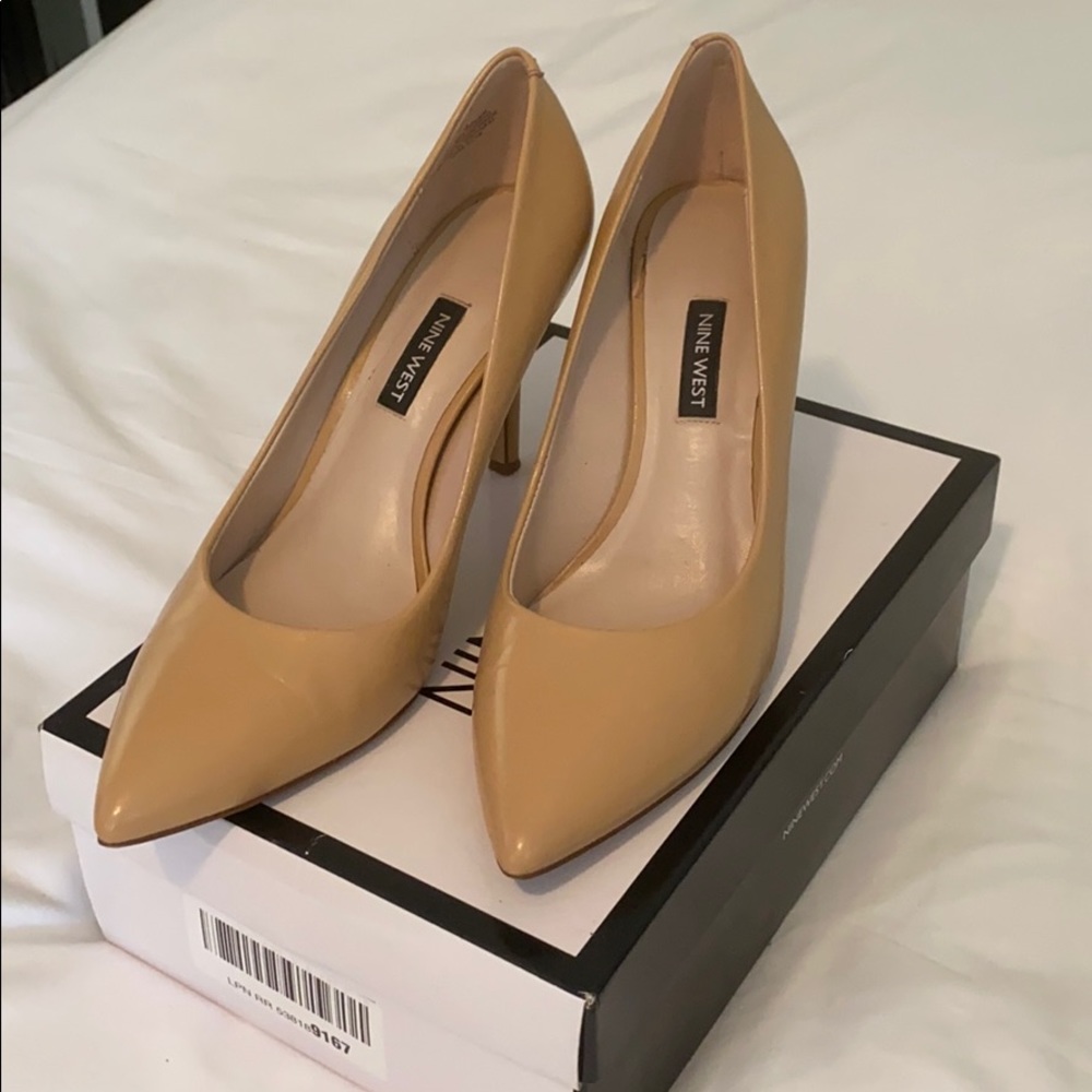 Nine West Nude Pumps